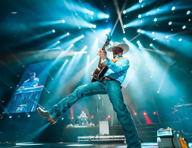 Cody Johnson Wraps First-Ever Overseas Headline Shows
