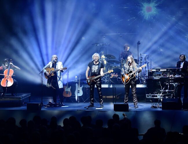 The Moody Blues’ John Lodge to Launch New Tour – Dates Announced for July 2025!