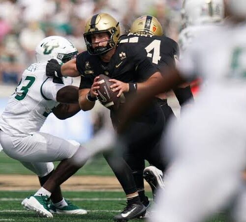 USF Football Stuns Army 28-24 on Last-Minute Touchdown